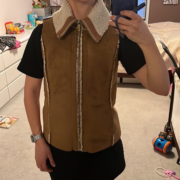 Michael Kors Suede Vest - Picture 8 of 8